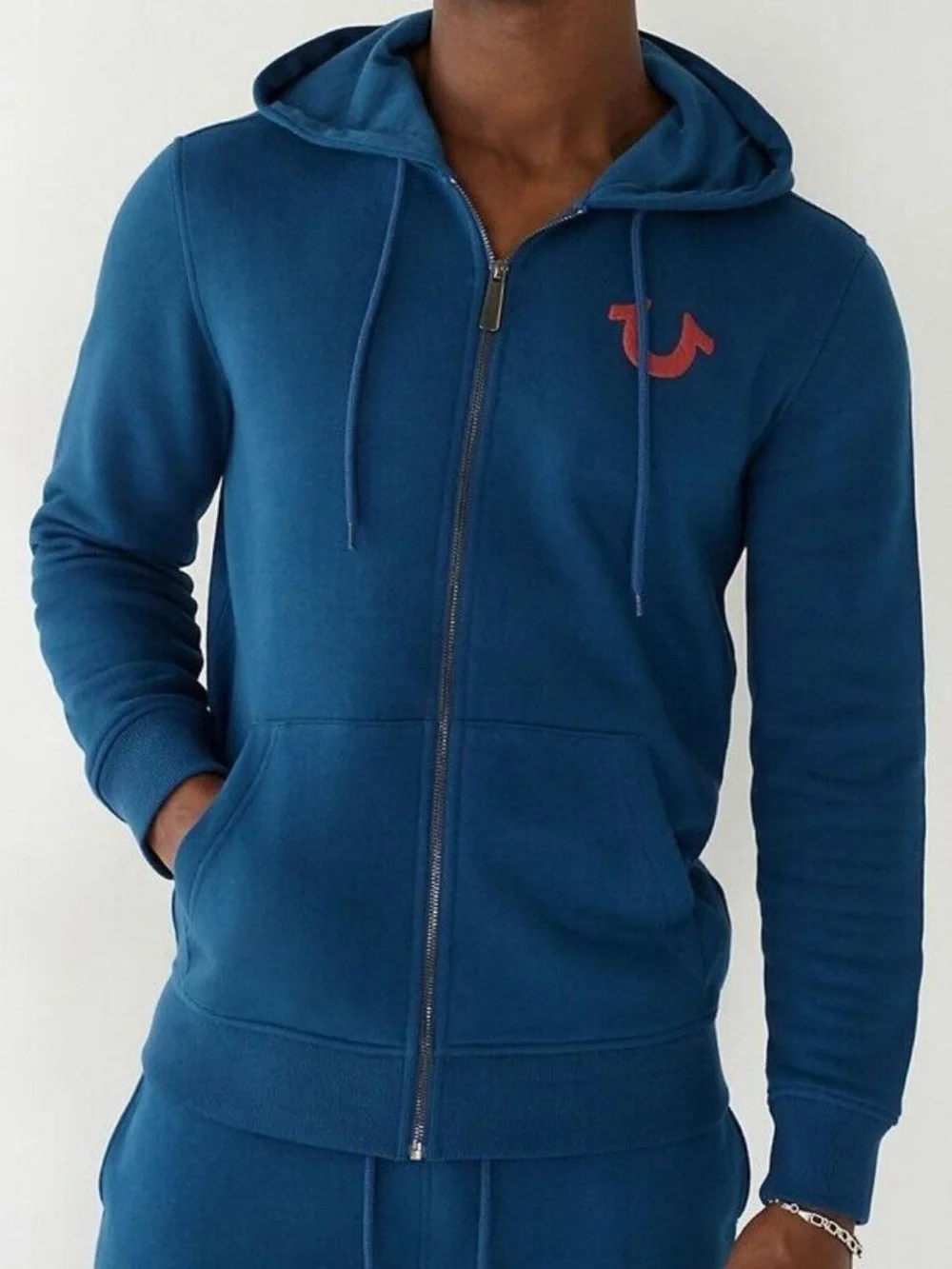 TRUE RELIGION TEXTURED ZIP UP HOODIE size M